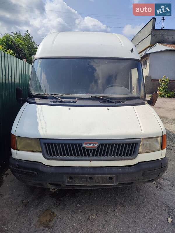 Грузовой фургон LDV Convoy 2004 в 