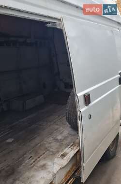 Грузовой фургон LDV Convoy 2005 в 