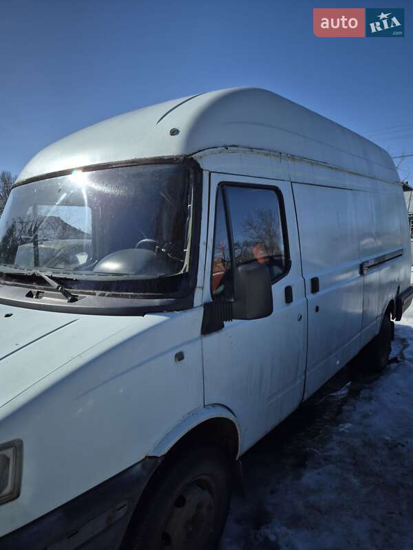 Вантажний фургон LDV Convoy 2005 в Чернігові