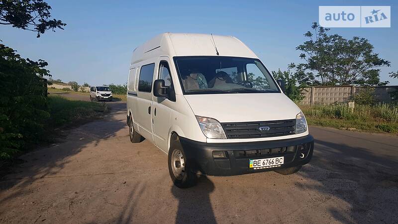 Вантажопасажирський фургон LDV Maxus 2007 в Миколаєві