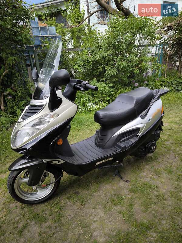 Скутер Leader ML 2013 в Бобрику