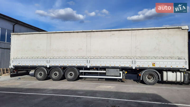 Тентованный борт (штора) - полуприцеп LeciTrailer 3E19SD 2004 в Чернигове