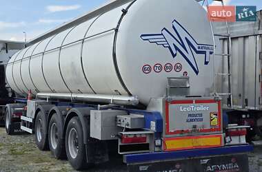 Цистерна полуприцеп LeciTrailer 3Е20 2002 в 