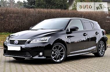 Хэтчбек Lexus CT 2012 в Львове