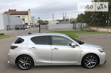 Хэтчбек Lexus CT 2015 в Обухове