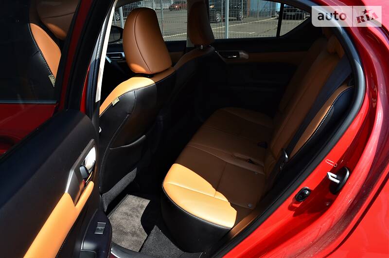 Хетчбек Lexus CT 2017 в Києві