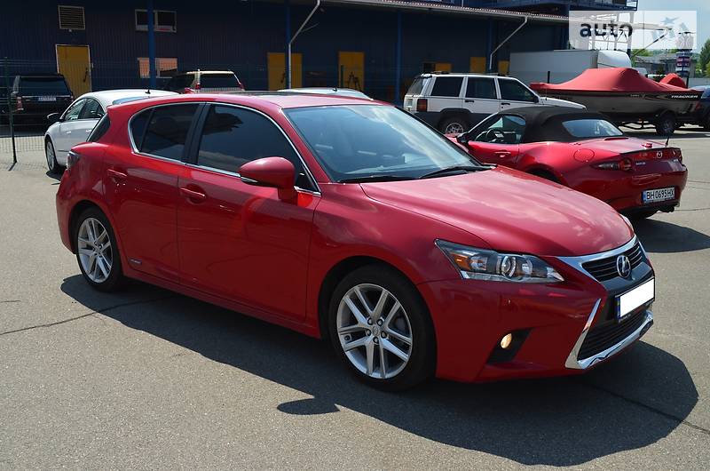 Хетчбек Lexus CT 2017 в Києві