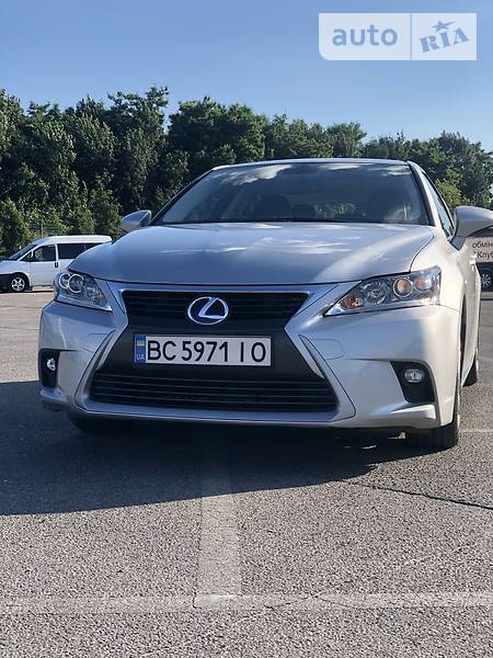 Хетчбек Lexus CT 2015 в Львові