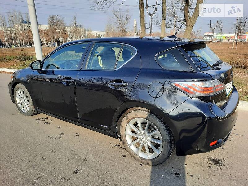 Хэтчбек Lexus CT 2013 в Краматорске