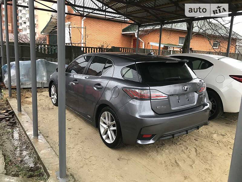 Хэтчбек Lexus CT 2014 в Полтаве