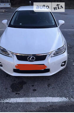 Хэтчбек Lexus CT 2012 в Киеве