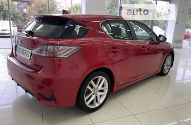 Хетчбек Lexus CT 2015 в Чернівцях