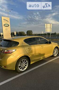 Хэтчбек Lexus CT 2011 в Киеве