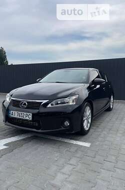 Хэтчбек Lexus CT 2013 в Киеве