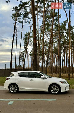 Хэтчбек Lexus CT 2012 в Житомире