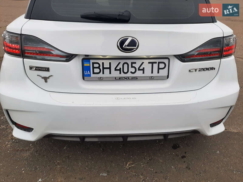 Хэтчбек Lexus CT 2015 в Одессе