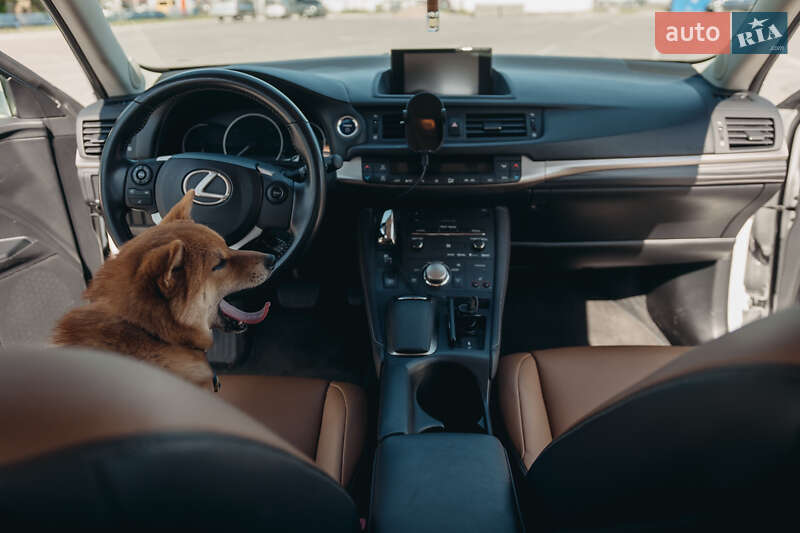 Хэтчбек Lexus CT 2014 в Одессе