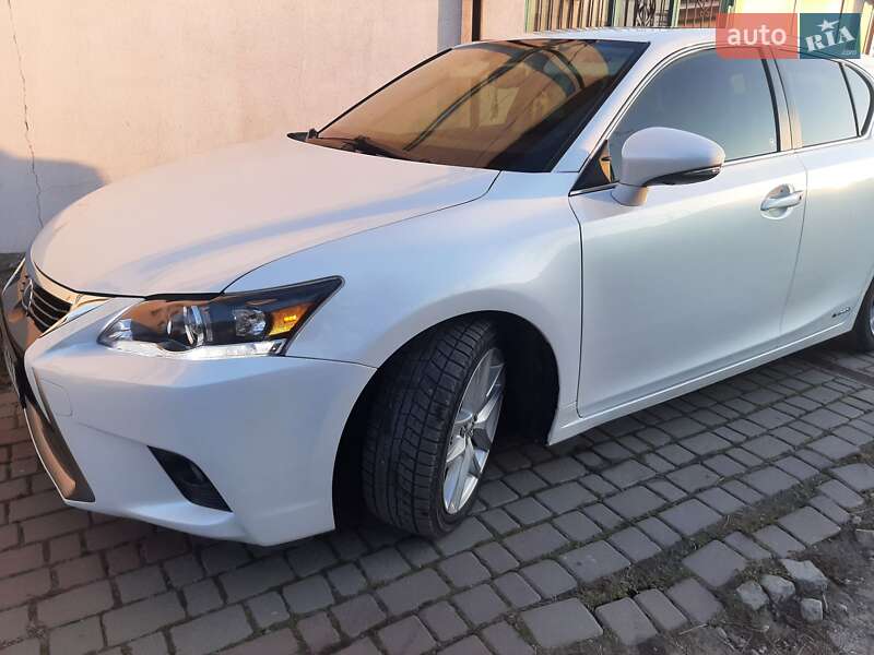 Хэтчбек Lexus CT 2015 в Одессе