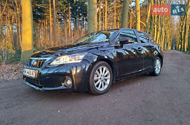 Хетчбек Lexus CT 2012 в Дубні