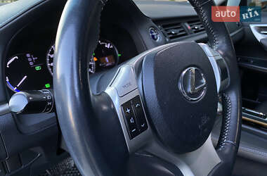 Хэтчбек Lexus CT 2011 в Житомире