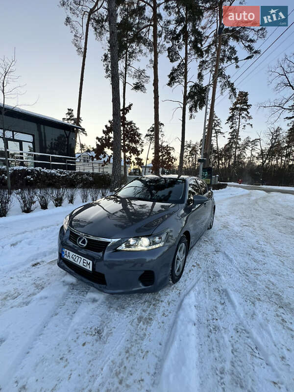 Хетчбек Lexus CT 2012 в Києві