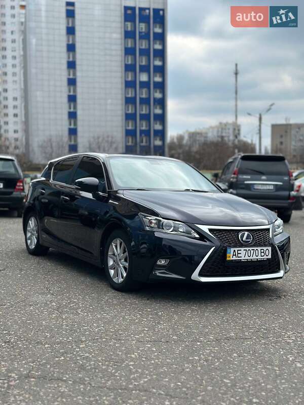 Lexus CT 2011
