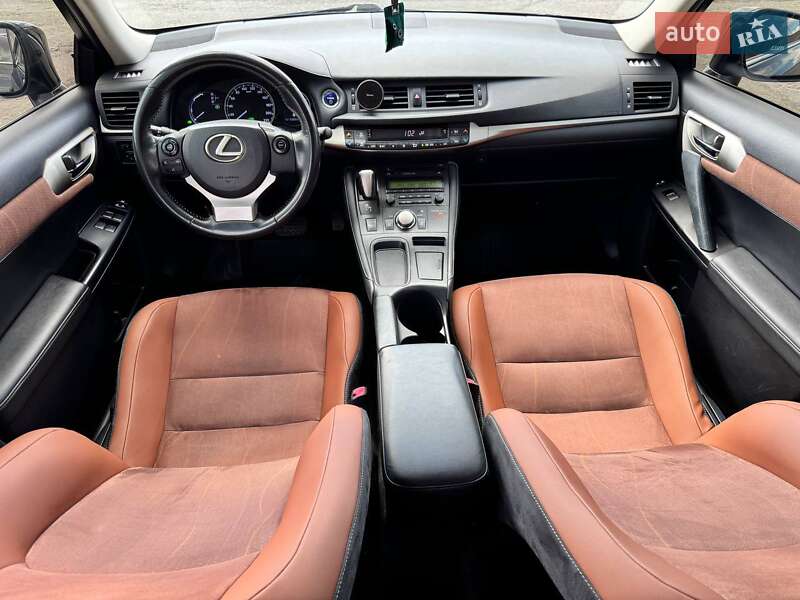 Хетчбек Lexus CT 2014 в Києві фото 15 Хетчбек Lexus CT 2014 в Києві
