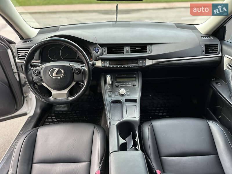 Хетчбек Lexus CT 2015 в Києві
