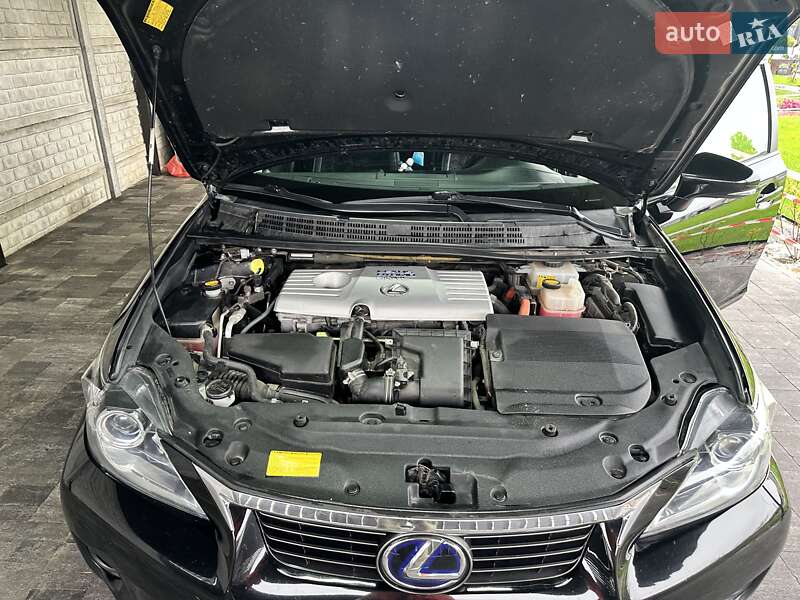 Хетчбек Lexus CT 2011 в Броварах фото 8 Хетчбек Lexus CT 2011 в Броварах