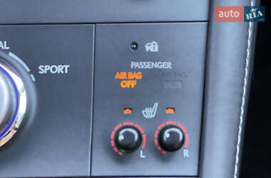 Хэтчбек Lexus CT 2012 в 