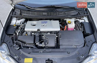 Хэтчбек Lexus CT 2012 в 