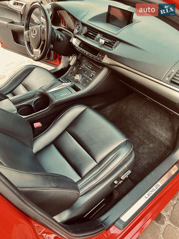 Хетчбек Lexus CT 2014 в Києві фото 12 Хетчбек Lexus CT 2014 в Києві