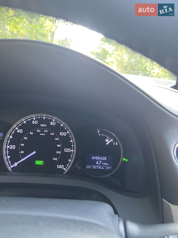 Хэтчбек Lexus CT 2015 в Киеве