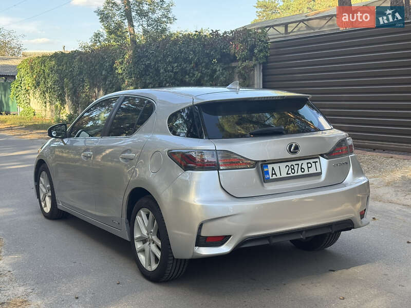 Хетчбек Lexus CT 2015 в Києві фото 15 Хетчбек Lexus CT 2015 в Києві