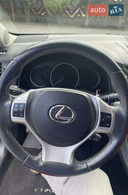 Хэтчбек Lexus CT 2013 в Ужгороде