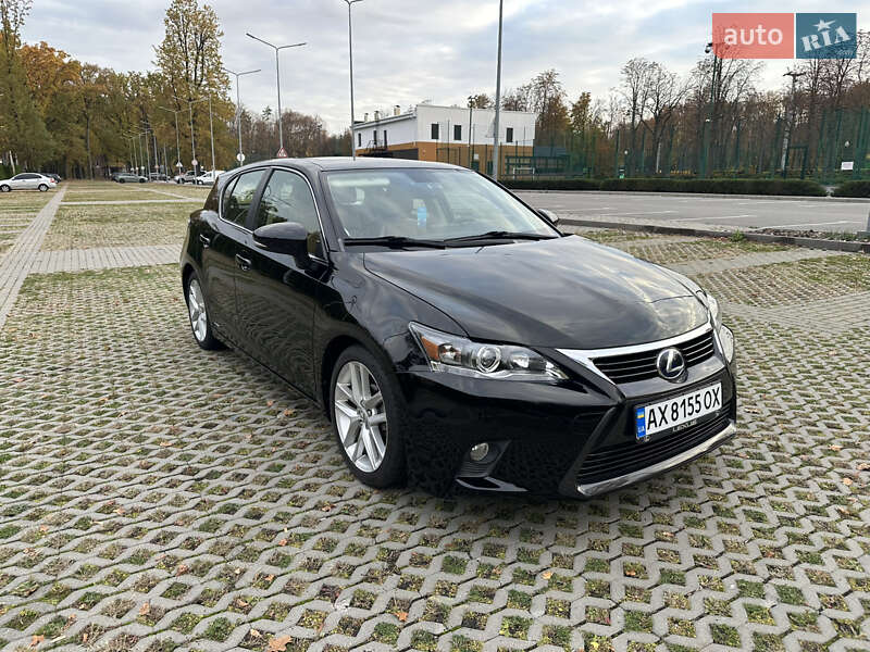 Хэтчбек Lexus CT 2014 в Харькове