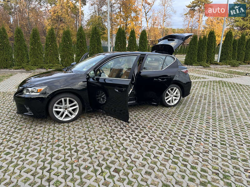 Хэтчбек Lexus CT 2014 в Харькове