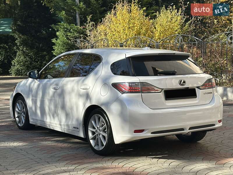 Хэтчбек Lexus CT 2013 в Одессе фото 11 Хэтчбек Lexus CT 2013 в Одессе