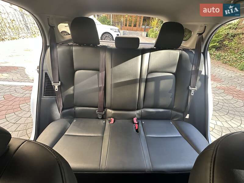 Хэтчбек Lexus CT 2013 в Одессе фото 44 Хэтчбек Lexus CT 2013 в Одессе