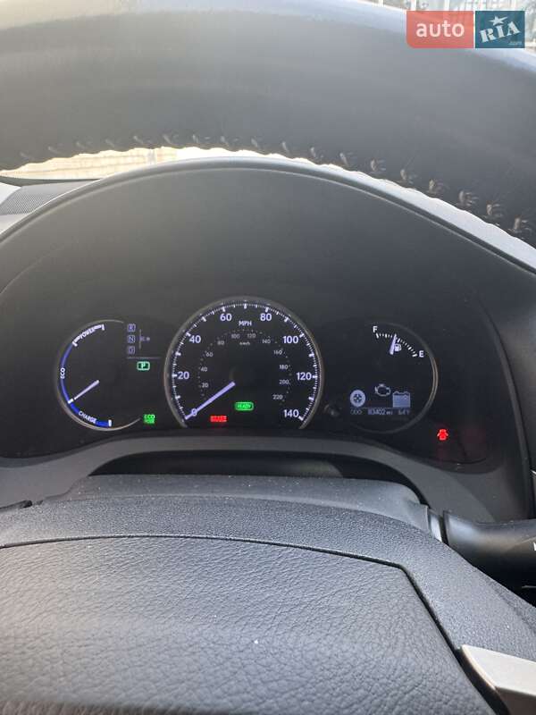 Хэтчбек Lexus CT 2015 в Луцке