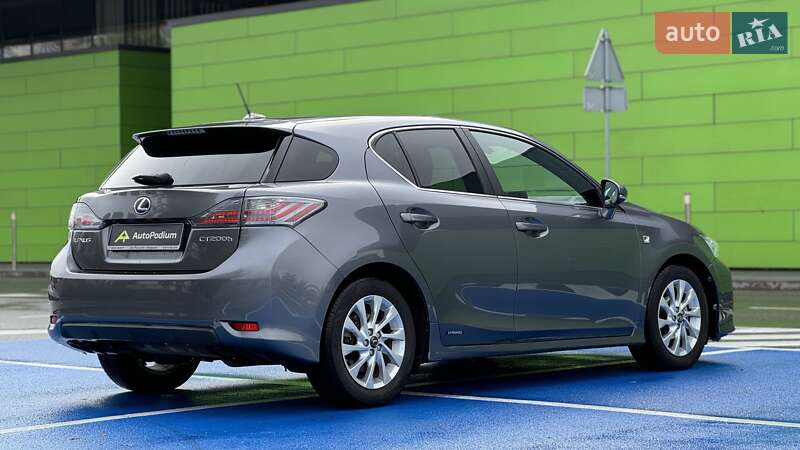 Хетчбек Lexus CT 2012 в Києві
