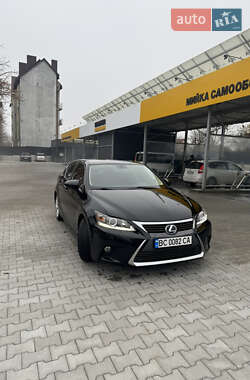 Хэтчбек Lexus CT 2015 в Луцке