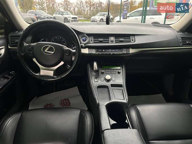 Хэтчбек Lexus CT 2016 в Одессе