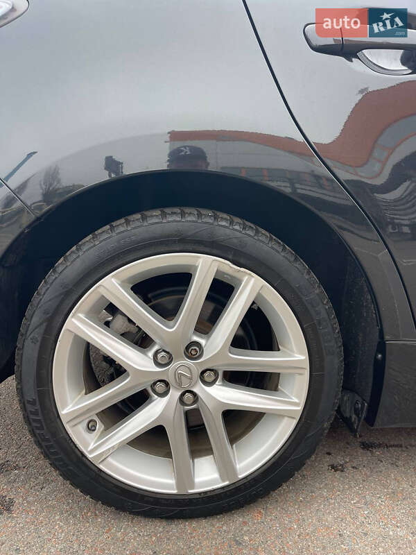 Хэтчбек Lexus CT 2016 в Киеве