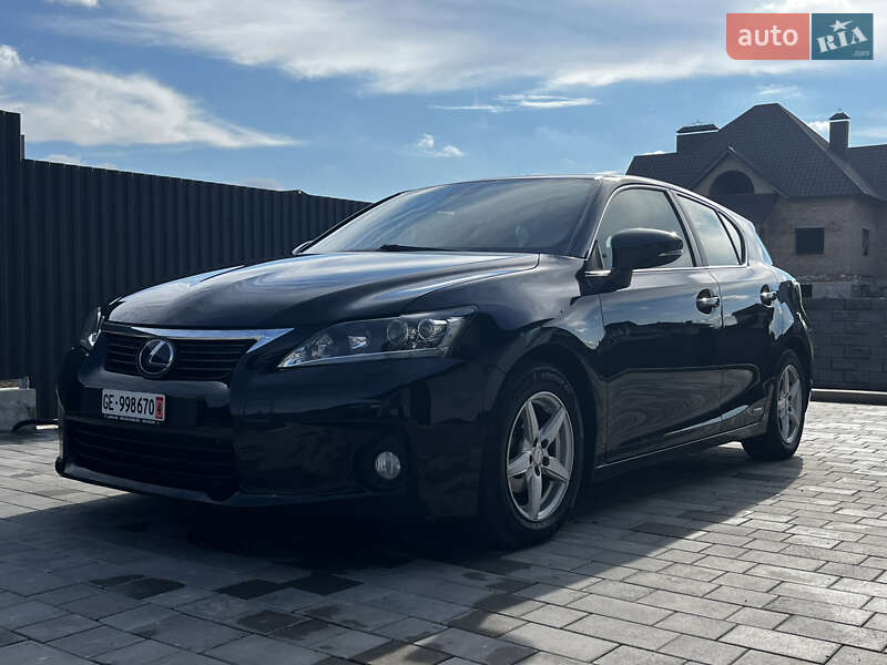 Хетчбек Lexus CT 2011 в Луцьку
