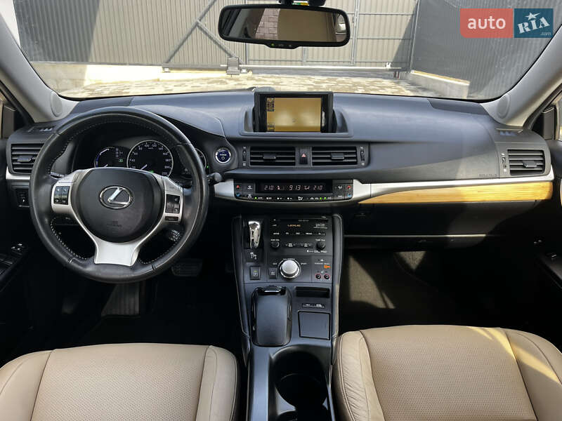 Хетчбек Lexus CT 2011 в Луцьку
