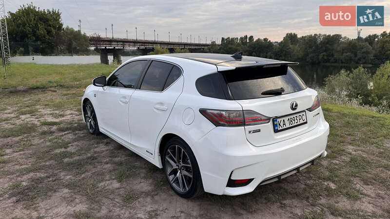 Хэтчбек Lexus CT 2014 в Киеве фото 5 Хэтчбек Lexus CT 2014 в Киеве