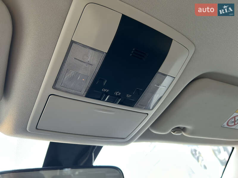 Хэтчбек Lexus CT 2017 в Киеве