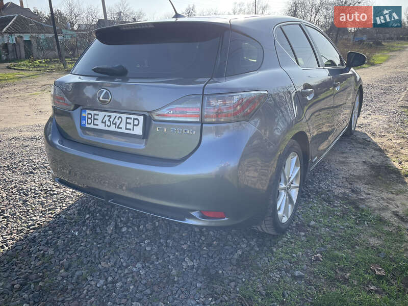 Хэтчбек Lexus CT 2013 в Николаеве