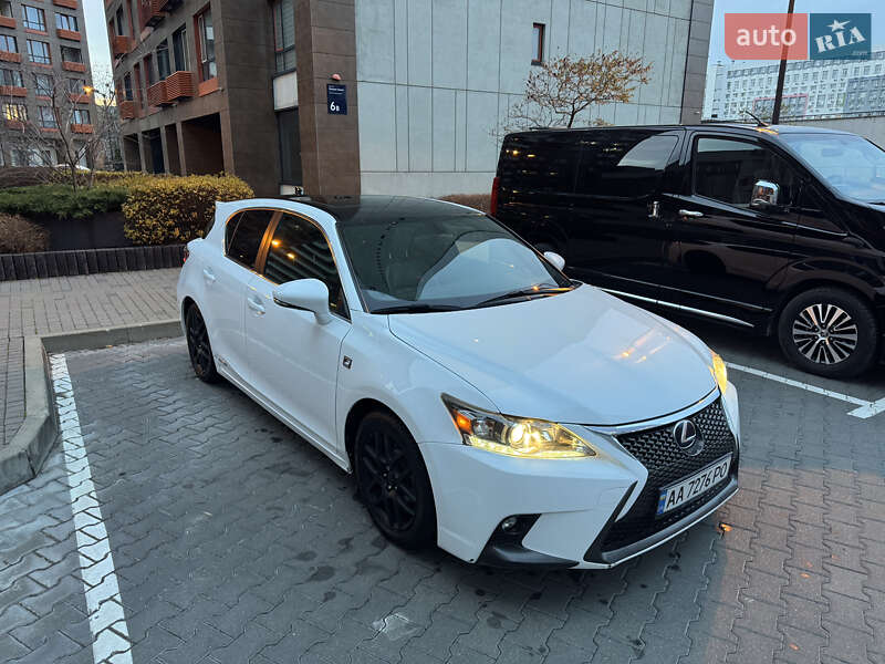 Хэтчбек Lexus CT 2014 в Киеве фото 4 Хэтчбек Lexus CT 2014 в Киеве